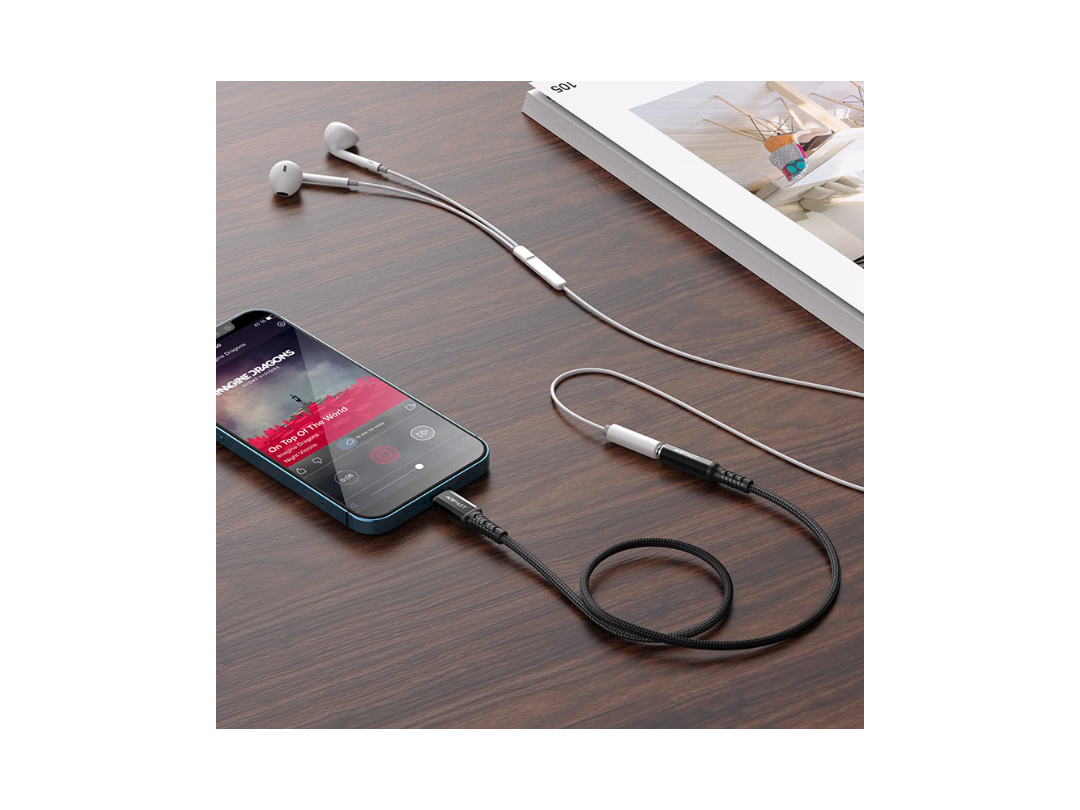 ACEFAST C1-05 Lightning to 3.5mm Audio Cable, MFI Certified - 0.18m ACEFAST C1-05 Lightning to 3.5mm Audio Cable, MFI Certified - 0.18m